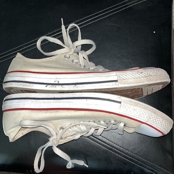 UNISEX CONVERSE CHUCK TAYLOR ALL STAR SHOES MEN’S 9/WOMEN’S 11 - Picture 4 of 8